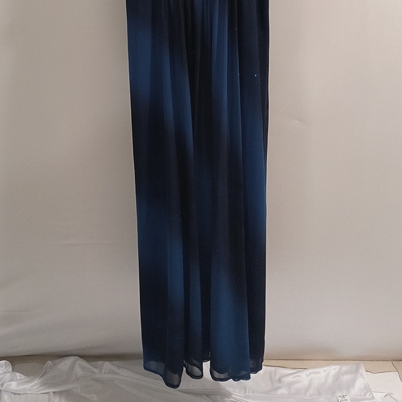 Dollar Women's Extra Large Blue Maxi Dress W/Scarf - Picture 4 of 10
